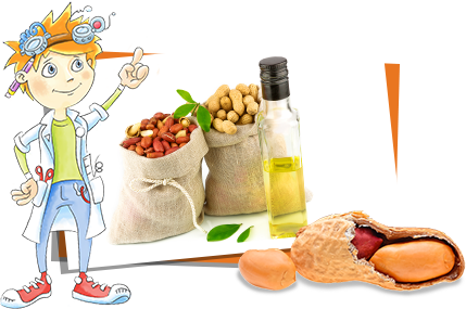 Mino vor 2 Säckchen mit geschälten und ungeschälten Erdnüssen und einer Flasche Erdnussöl